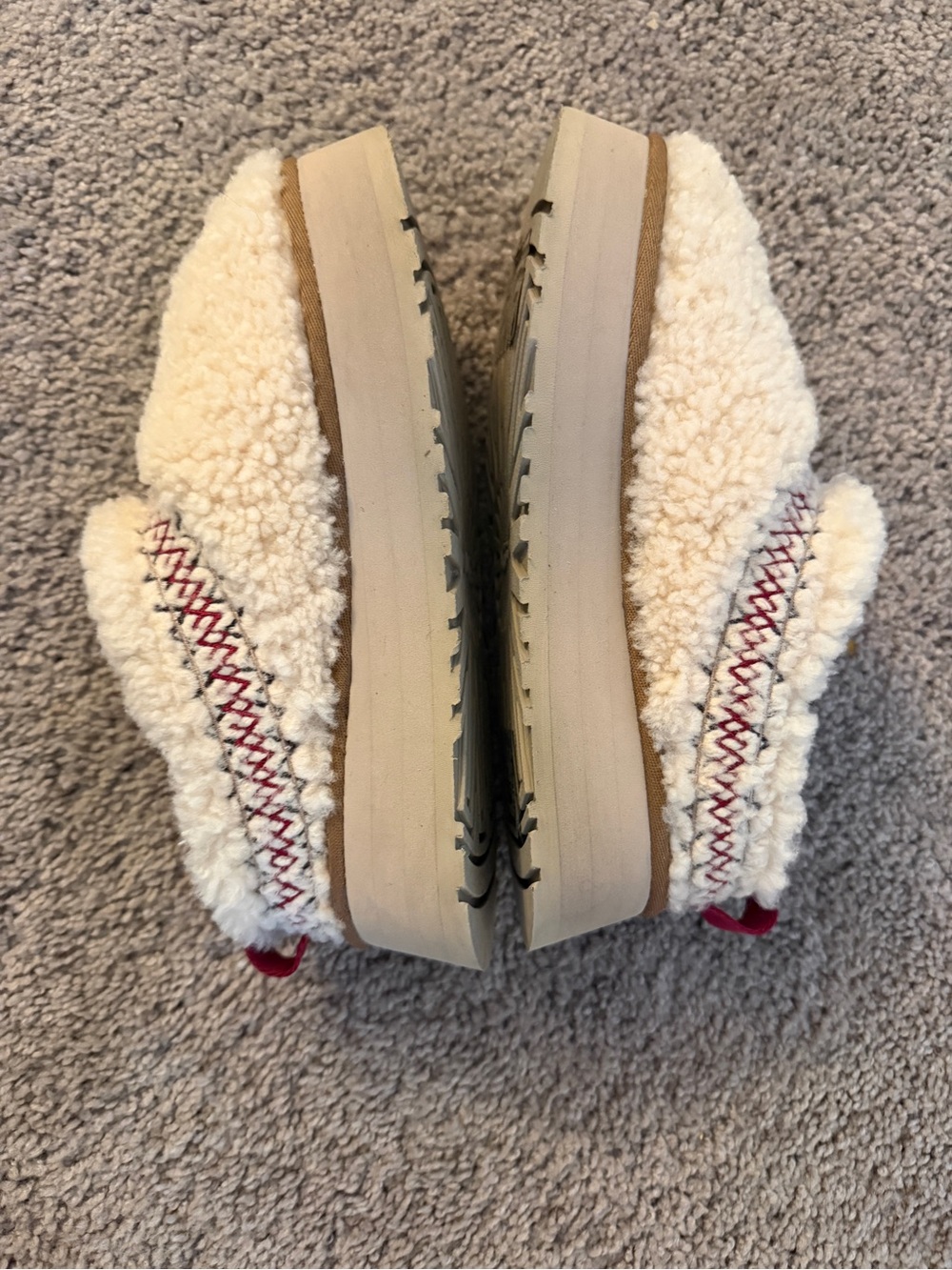 UGG Tazz Braid Natural Sherpa Ivory Fur Platform Clogs - Picture 7 of 14